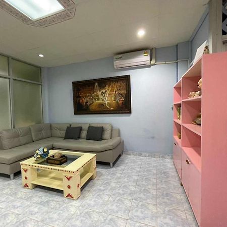 Oyo 75486 Anna Residence Jomtien المظهر الخارجي الصورة