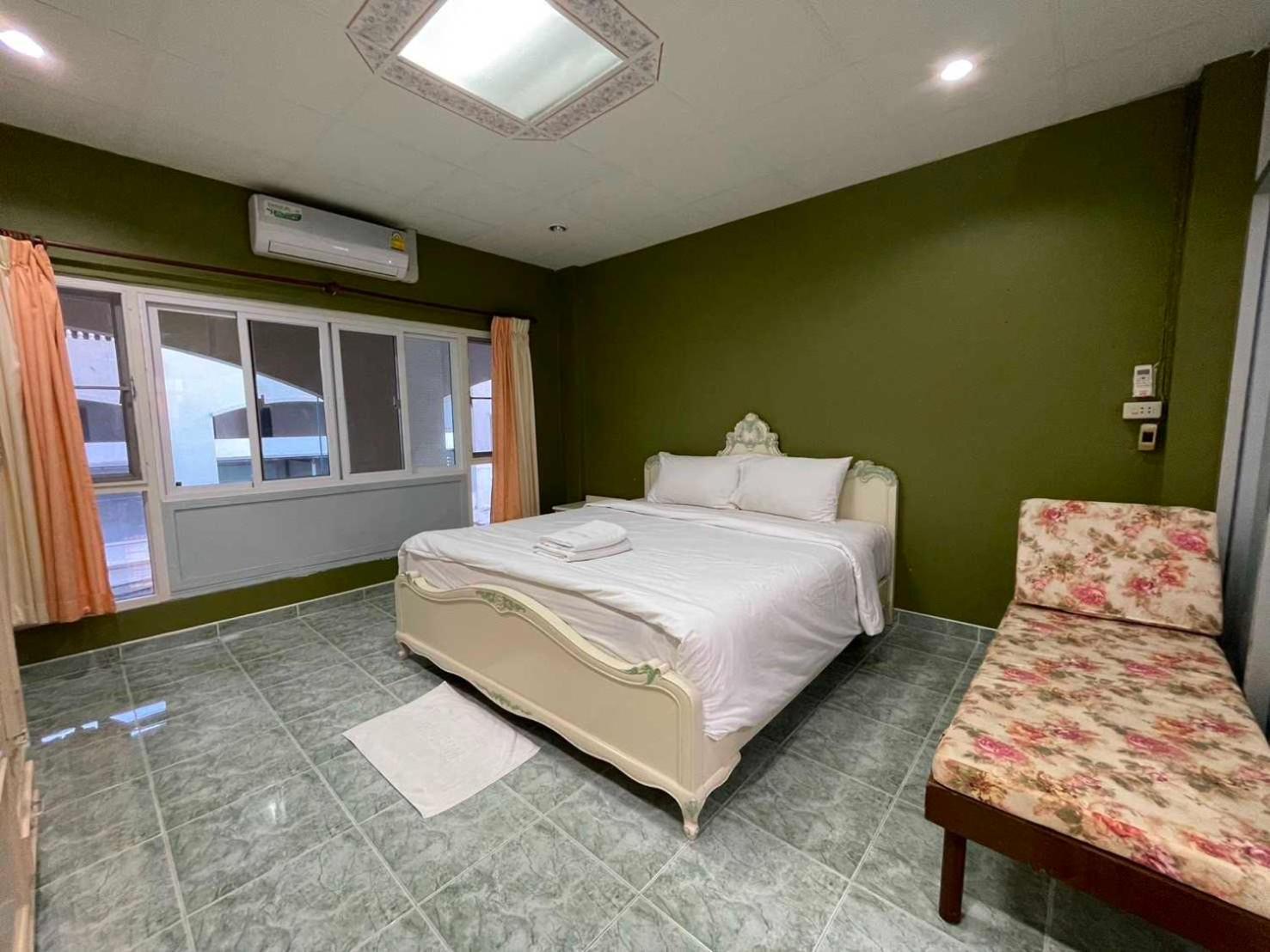 Oyo 75486 Anna Residence Jomtien المظهر الخارجي الصورة