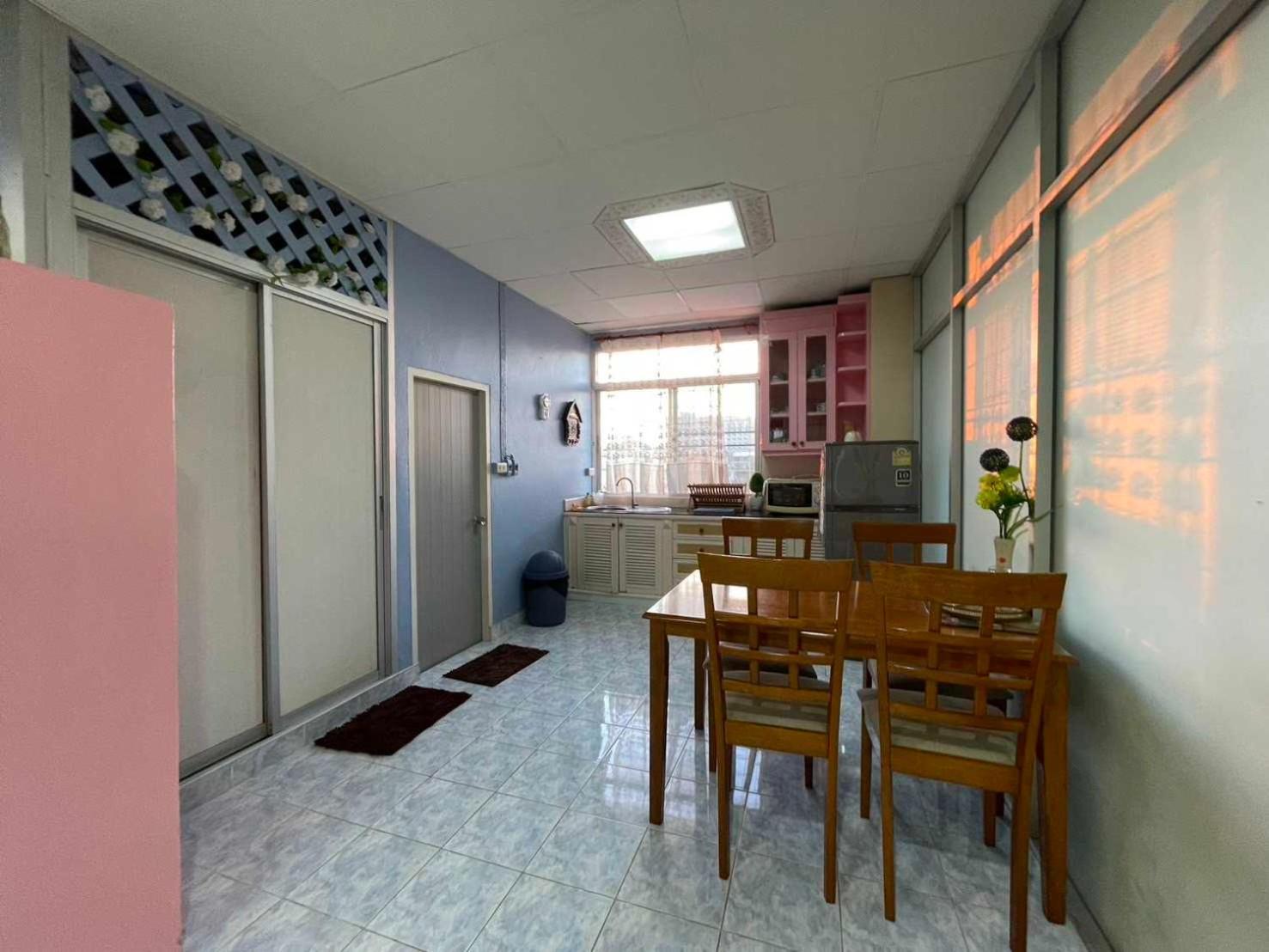 Oyo 75486 Anna Residence Jomtien المظهر الخارجي الصورة