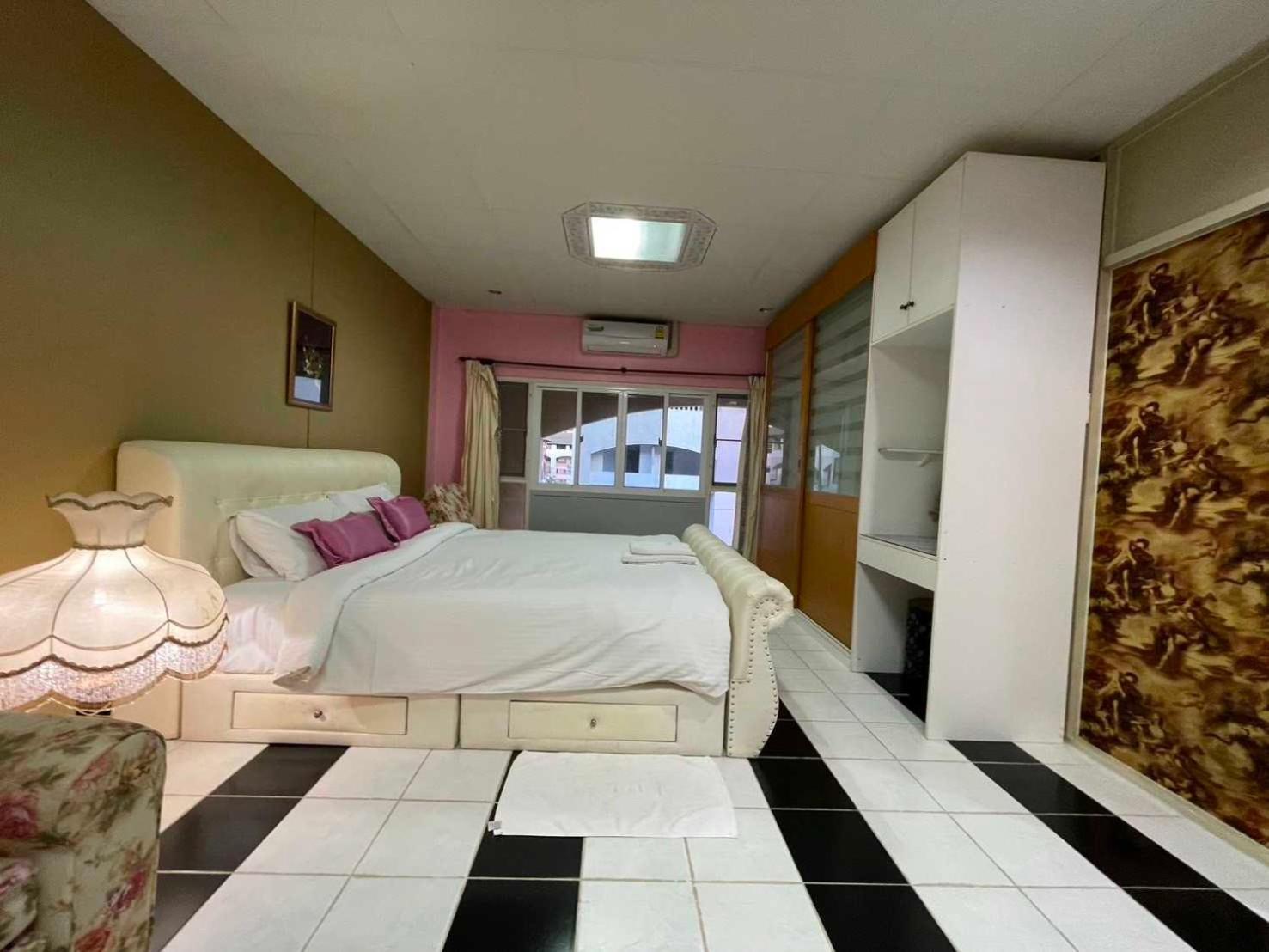 Oyo 75486 Anna Residence Jomtien المظهر الخارجي الصورة