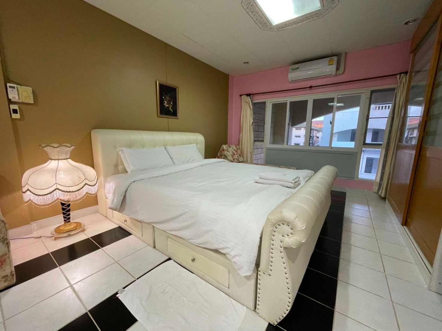 Oyo 75486 Anna Residence Jomtien المظهر الخارجي الصورة