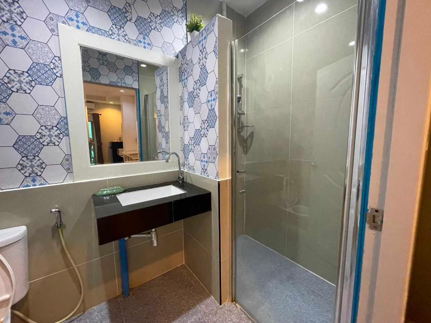Oyo 75486 Anna Residence Jomtien المظهر الخارجي الصورة