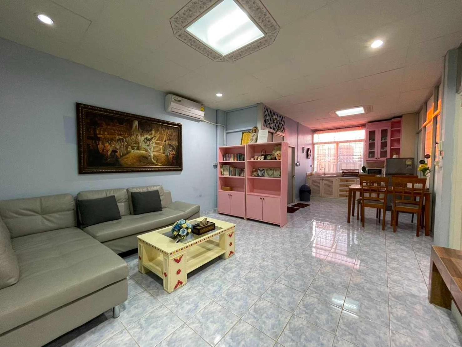 Oyo 75486 Anna Residence Jomtien المظهر الخارجي الصورة